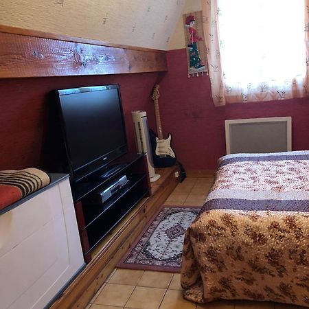 Yufan Apartment La Ville-du-Bois ภายนอก รูปภาพ